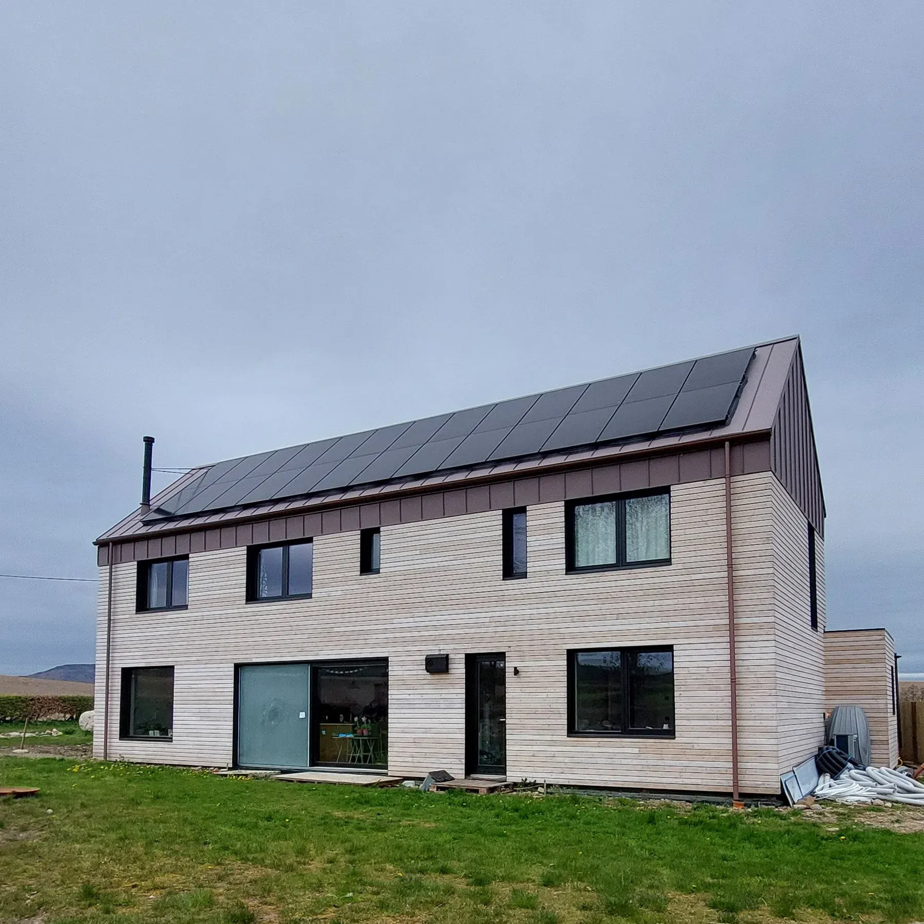 SIOO:X pre-weathered cladding after four months of curing